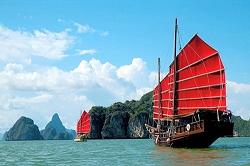 Phang Nga Bay cruise by traditional Chinese junk